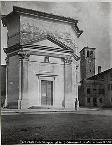 La parrocchiale di San Giovanni fotografata durante la Prima Guerra mondiale
