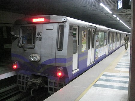 Fail:KolkataMetro3000siries.JPG