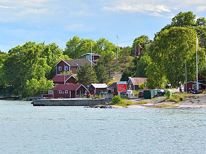 Vägbeskrivningar till Långvik (Möja) med kollektivtrafik