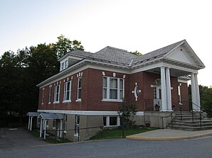 Burnham Hall, ufficio comunale