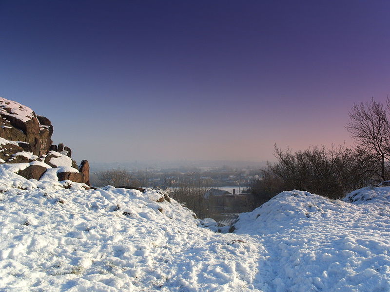 File:Looking east from bailey..JPG