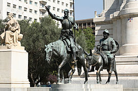 Bronzové sochy Dona Quijota a Sancha Panzy na Plaza de España