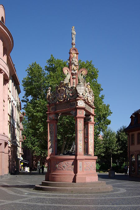 Mainz Marktbrunnen BW 2012 08 18 16 08 36