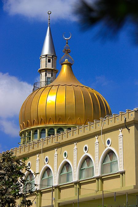 Makam al-Nabi Sain Mosque.jpg