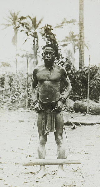 File:Man in stocks, Congo, ca. 1900-1915 (IMP-CSCNWW33-OS10-86).jpg