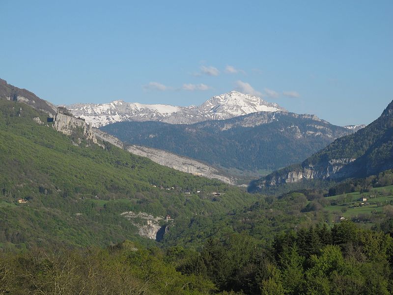 File:Massif des Bauges01 2016-04-29.jpg