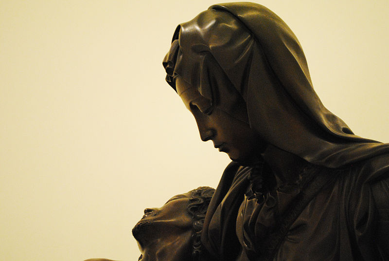 File:Miguel Ángel Buonarroti's Pietà bronze replica at Museo Soumaya 07.JPG