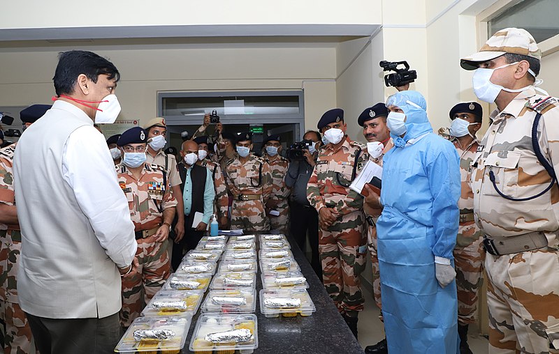 File:Minister visiting the Coronavirus Quarantine Centre.jpg