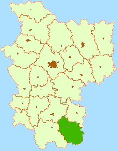 Districtul Ljuban - Locație