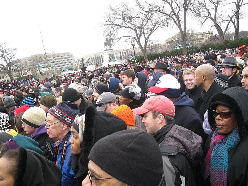 File:More crowds for the 2013 second inauguration of Barack Obama.jpg