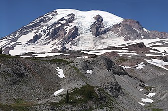 Mount Rainier 8220s.JPG