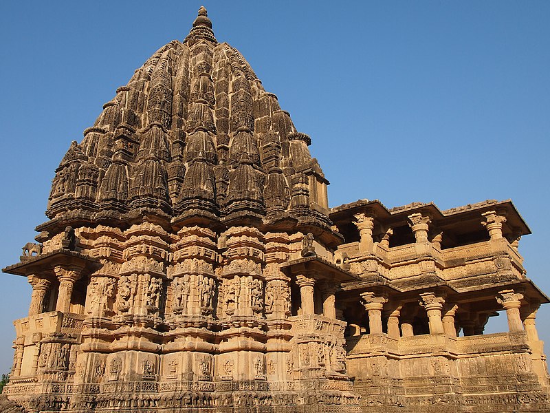 File:Navlakhatemple.jpg