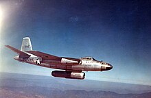 Первый американский реактивный бомбардировщик — North American B-45 Tornado