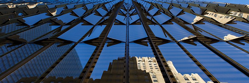 File:One World Trade Center, Windows, Golden Hour, New York City, U.S.A.jpg