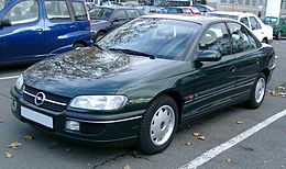 Opel Omega edessä 20071109.jpg