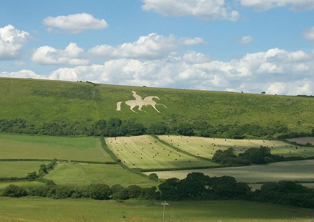 The White Horse at Osmington shows King George III on a horse