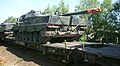 Transport eines Leopard 2A6 auf einem Flachwagen