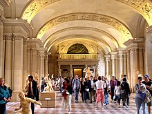 Paris Palais du Louve Salle des Caryatides 01a.jpg