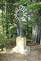 Čeština: Luisin sluneční kříž na Pekelském vrchu u Raspenavy.