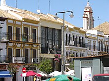 Conjunto de fachadas de los siglos XVII y XVIII en la plaza del Altozano.