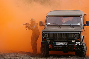 Des soldats de l'armée polonaise à Kołobrzeg en 2008. (définition réelle 3 008 × 2 000)