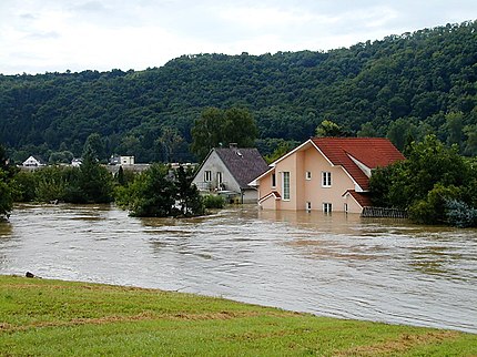 في تغيرات الفيضان تحدث الكوارث الطبيعية البيئة التي من من الكوارث