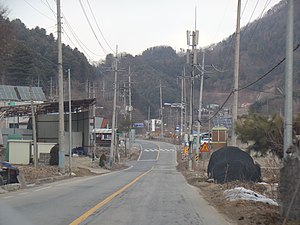 Yudong IS ROK National Route 75 Yudong Tway Intersection-Galchigogae(Northward Dir).jpg