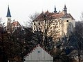 Raabs an der Thaya, Marktgemeinde im Waldviertel, Niederösterreich, Österreich, das Schloss und die Kirche (Vorbild für das Ortswappen)