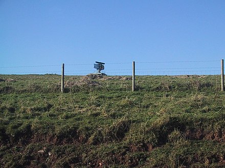 Radar Station on the site of HMS Cambridge Radar station on the headland - geograph.org.uk - 1071423.jpg