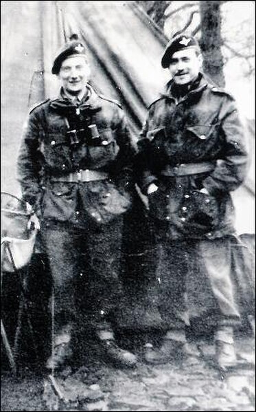 Lieutenants Tony Bowler (left) and Richard Todd of the 7th (Light Infantry) Parachute Battalion in Wales prior to D-Day, 1944.