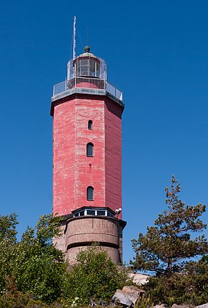 Der Leuchtturm auf Russarö