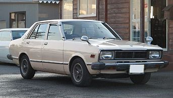 1977 Nissan Stanza vierdeursedan (Japan)