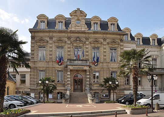 Saint-Cloud Town Hall