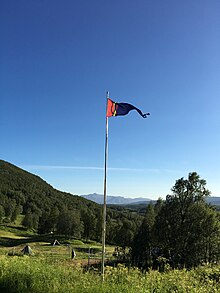 Sami flag at Márkomeannu 2018.jpg