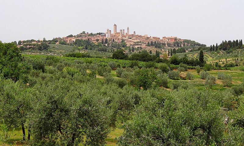 File:San-Gimignano-South-2012.JPG