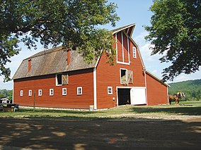 Sheyenne River Valley Scenic Byway - Sunne Barn - NARA - 7722173.jpg