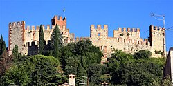 View of the Castle of Soave Soave castello.jpg