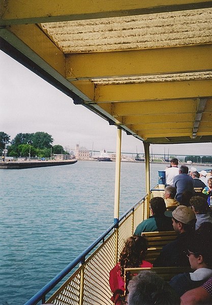 File:Soo Locks August 2003 06.jpg