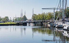 View of "Nieuw Bruggetje" over the city canal in Stavoren.