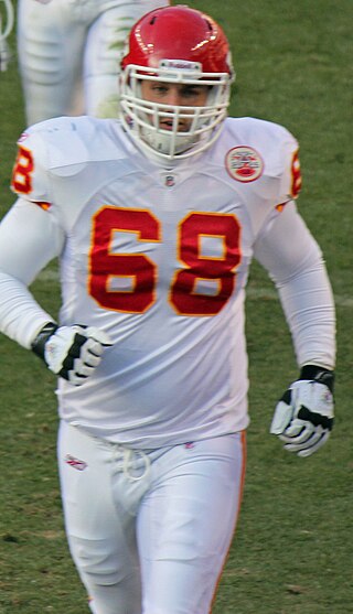 <span class="mw-page-title-main">Steve Maneri</span> American football player (born 1988)