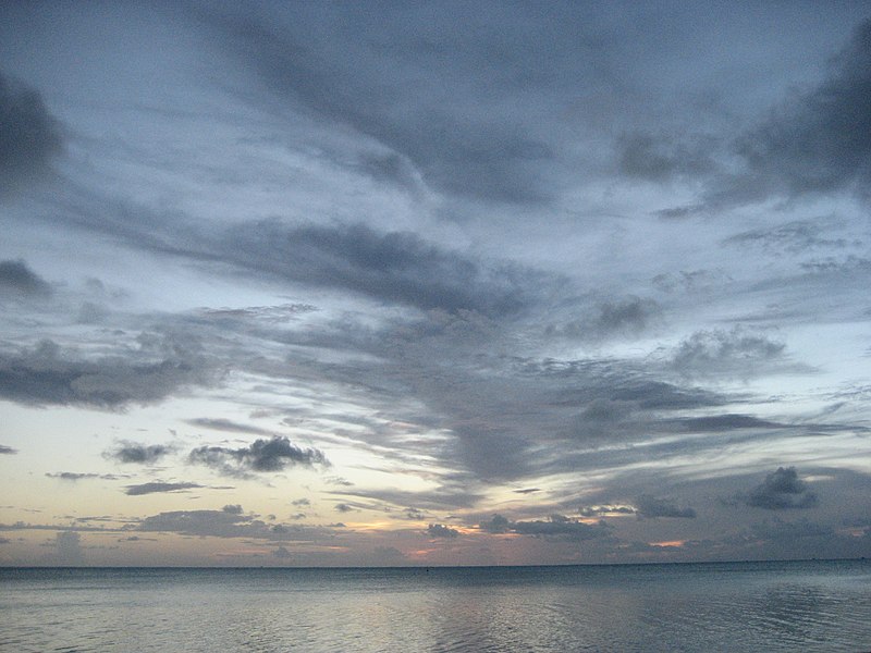 File:Subtle and subdued Bora sunset - panoramio.jpg