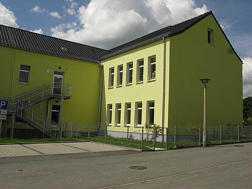 Syrau, Schulstraße 6 (ID 09232004) IMG 2020