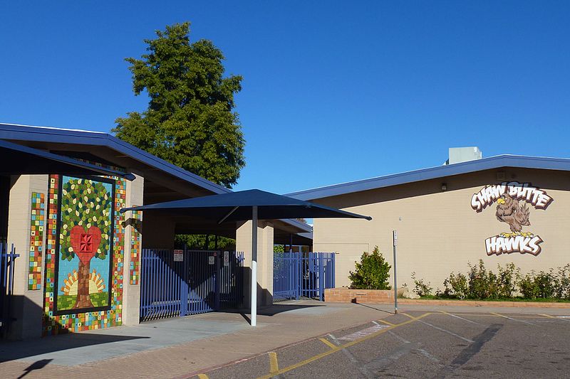 File:The Art of Shaw Butte School, 2012 - panoramio.jpg