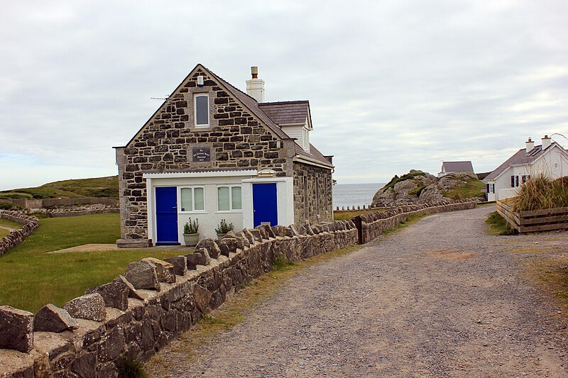 File:The Old Lifeboat House at Rhoscolyn - geograph.org.uk - 5440182.jpg