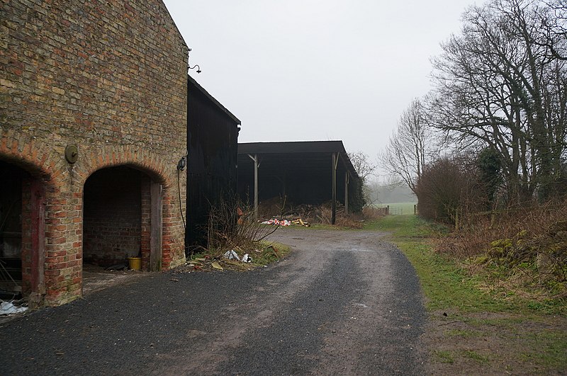 File:Towthorpe Grange, East Yorkshire - geograph.org.uk - 4389841.jpg