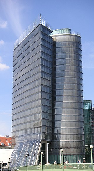 <span class="mw-page-title-main">Uniqa Tower</span> Modern in Vienna, Austria