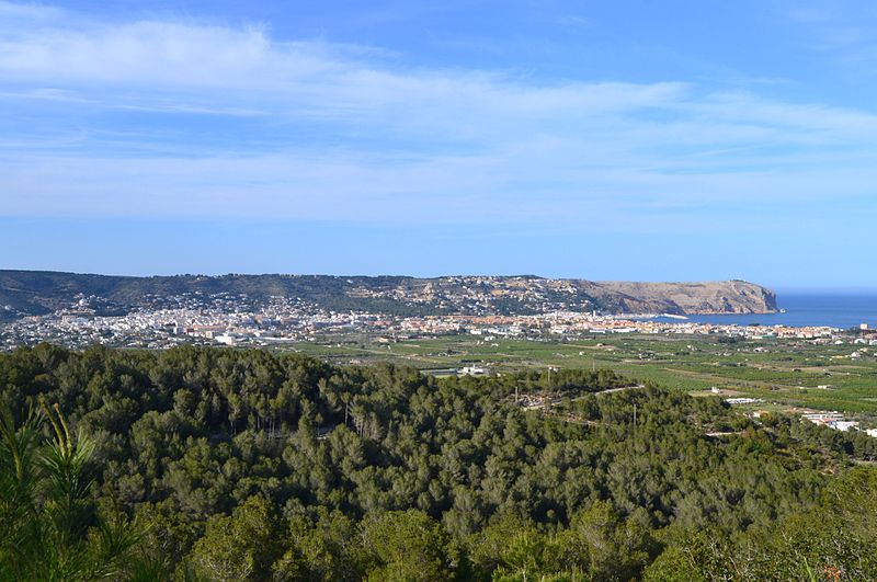 File:Vista de Xàbia des del Rebaldí.JPG
