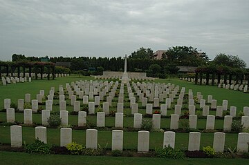 Madras War Cemetery War Memorial Madras.jpg