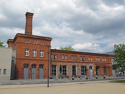 So kommt man zu Waschhaus Potsdam mit den Öffentlichen - Mehr zum Ort Hier