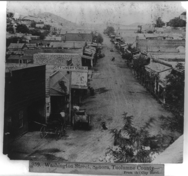 File:Washington Street, Sonora, Tuolomne County from the City Hotel LCCN2002721678.tif